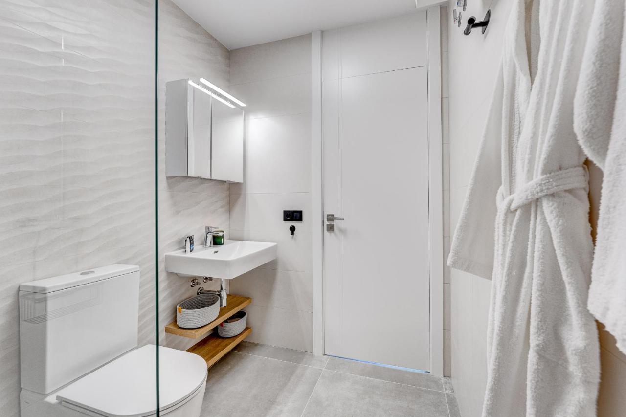 Modern New Apartment Las Terrazas De Costa Adeje. Heated Pool, Big Terrace And Private Parking Exteriér fotografie
